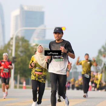 Runner Photo 6423163