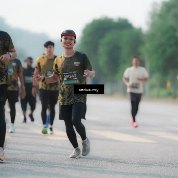 Runner Photo 6423169