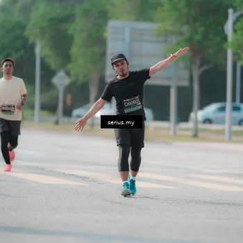 Runner Photo 6423176