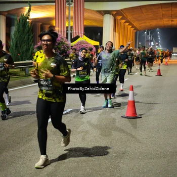 Runner Photo 6423188