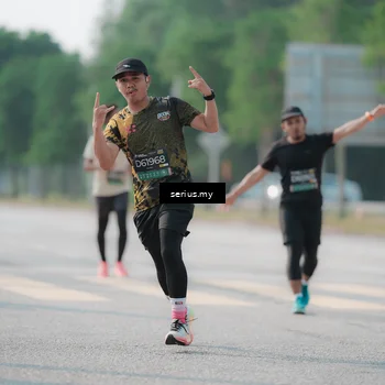 Runner Photo 6423189