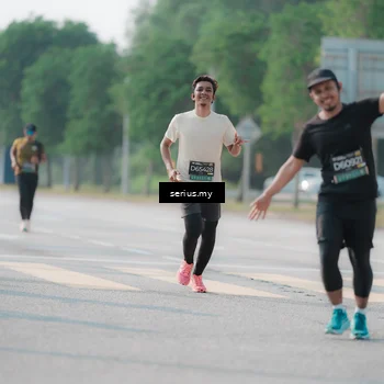 Runner Photo 6423206