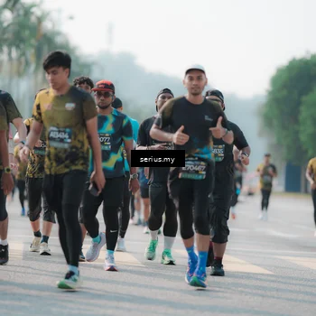 Runner Photo 6423224