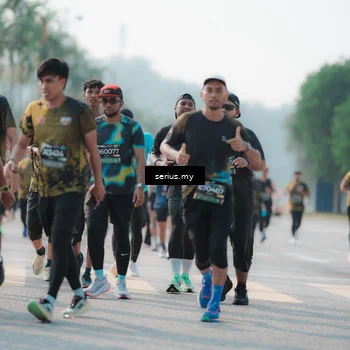 Runner Photo 6423238