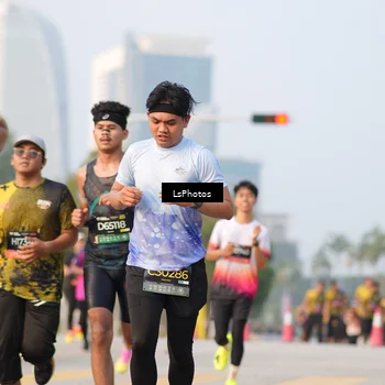 Runner Photo 6423271