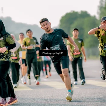 Runner Photo 6423280