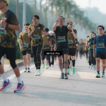 Runner Photo 6423302