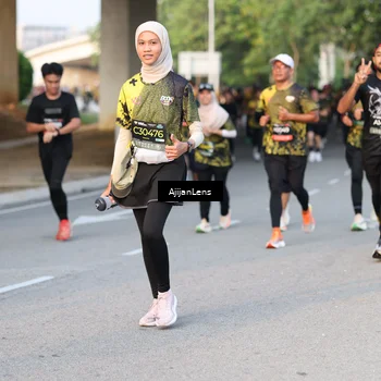 Runner Photo 6423320