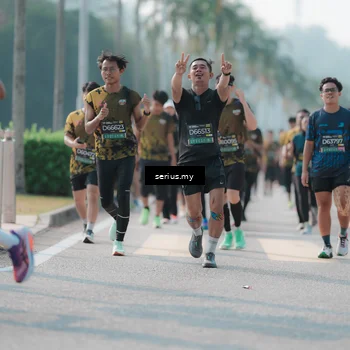 Runner Photo 6423322