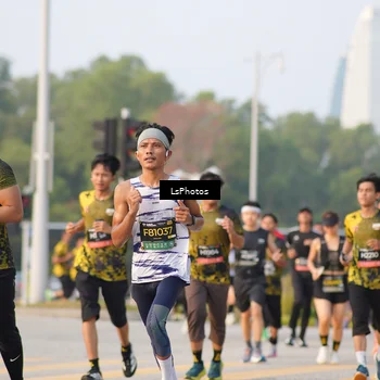 Runner Photo 6423325