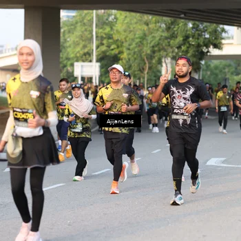 Runner Photo 6423342