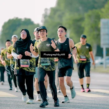 Runner Photo 6423351