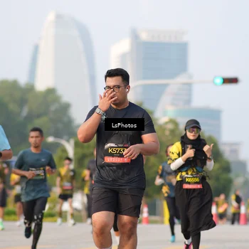 Runner Photo 6423361