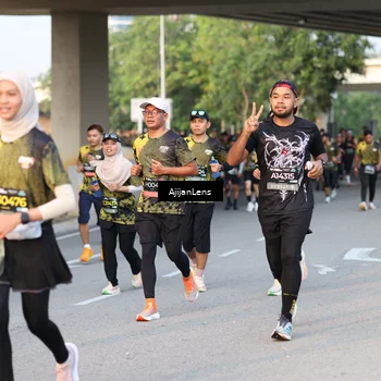 Runner Photo 6423362