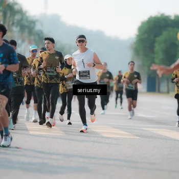 Runner Photo 6423363