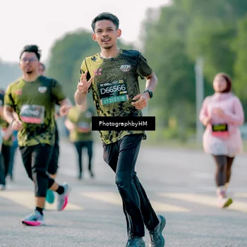Runner Photo 6423367
