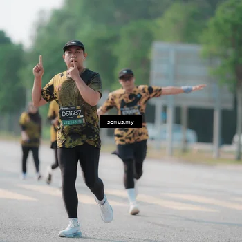 Runner Photo 6423388