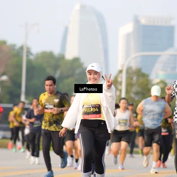 Runner Photo 6423405