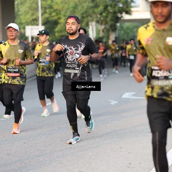 Runner Photo 6423419