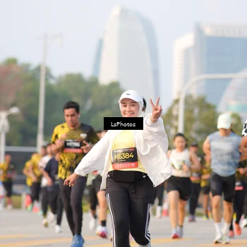 Runner Photo 6423431