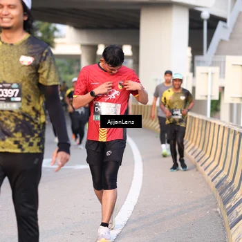 Runner Photo 6423433