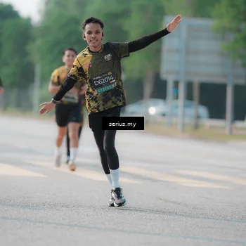 Runner Photo 6423435
