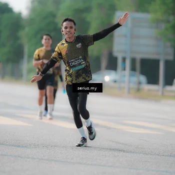 Runner Photo 6423438