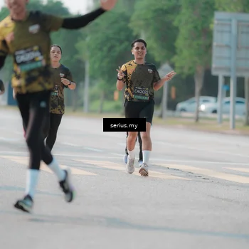 Runner Photo 6423448