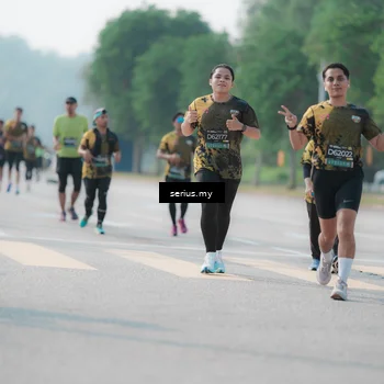 Runner Photo 6423470