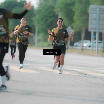 Runner Photo 6423482