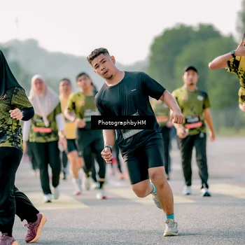 Runner Photo 6423492