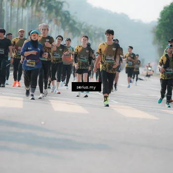 Runner Photo 6423493