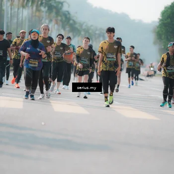 Runner Photo 6423495