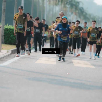 Runner Photo 6423499
