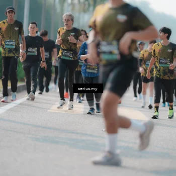 Runner Photo 6423519