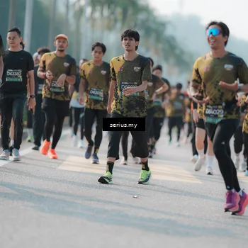 Runner Photo 6423521