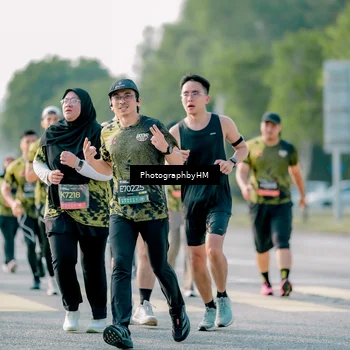 Runner Photo 6423524
