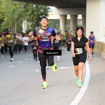 Runner Photo 6423525