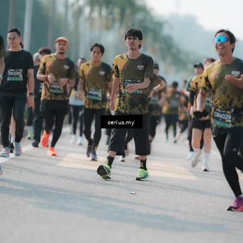 Runner Photo 6423527