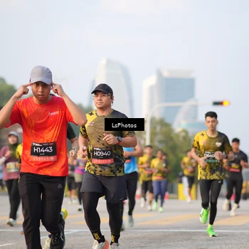 Runner Photo 6423547