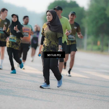 Runner Photo 6423556