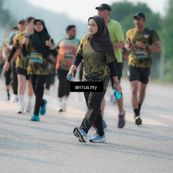 Runner Photo 6423559