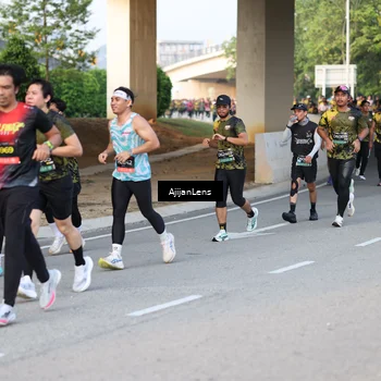 Runner Photo 6423564
