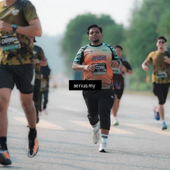 Runner Photo 6423570