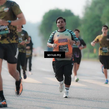 Runner Photo 6423573