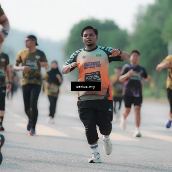 Runner Photo 6423586
