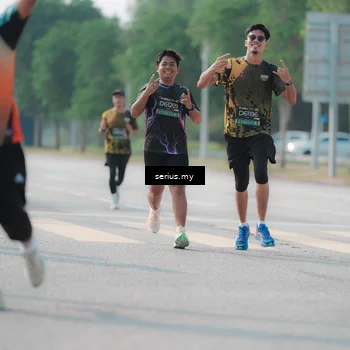 Runner Photo 6423589