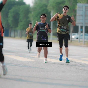 Runner Photo 6423590