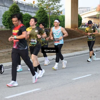 Runner Photo 6423606