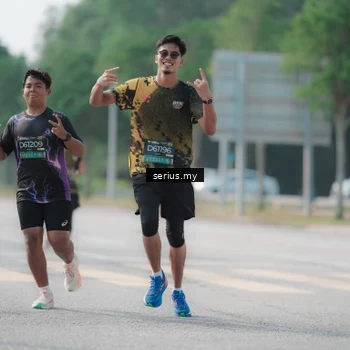 Runner Photo 6423614